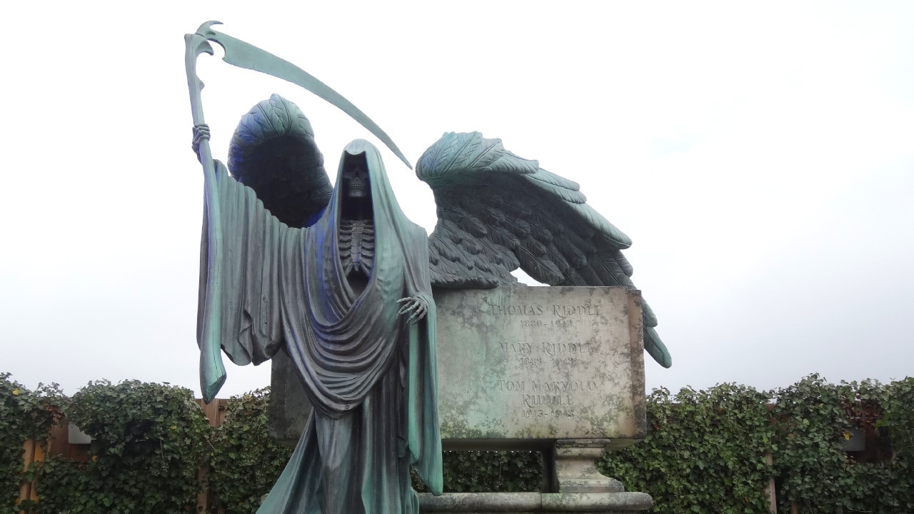 Harry Potter Studio Tour Riddle Grave Silverscreen Tours