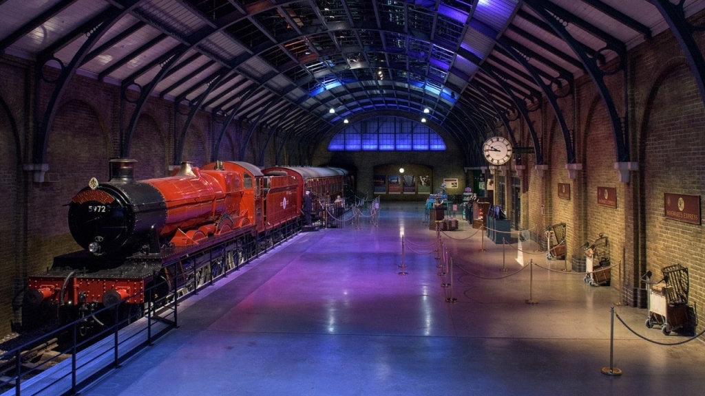 Hogwarts Express and Platform 9¾ at The Making of Harry Potter