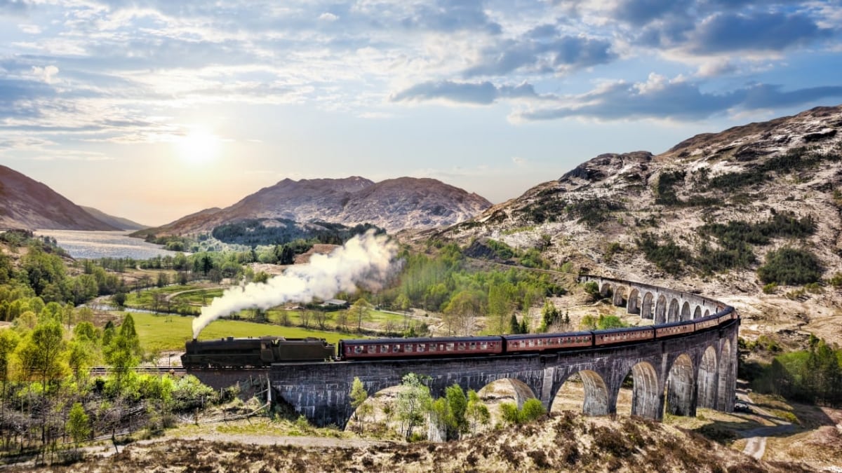 Harry Potter-Tour mit einer Dampflokomotive