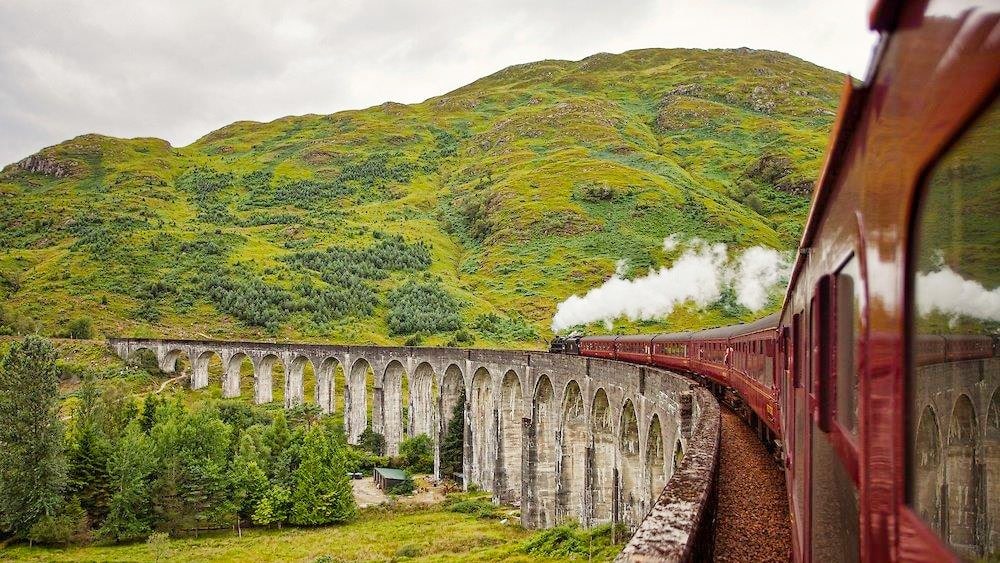 Harry Potter Dampfzug und das schottische Hochland