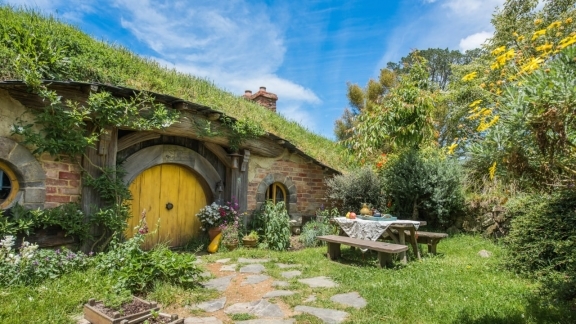 Hobbiton Movie Set Private Tour from Auckland