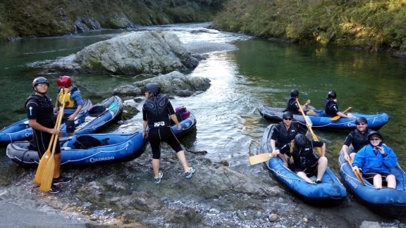 Hobbit Kayak Private Tour on the Pelorus River