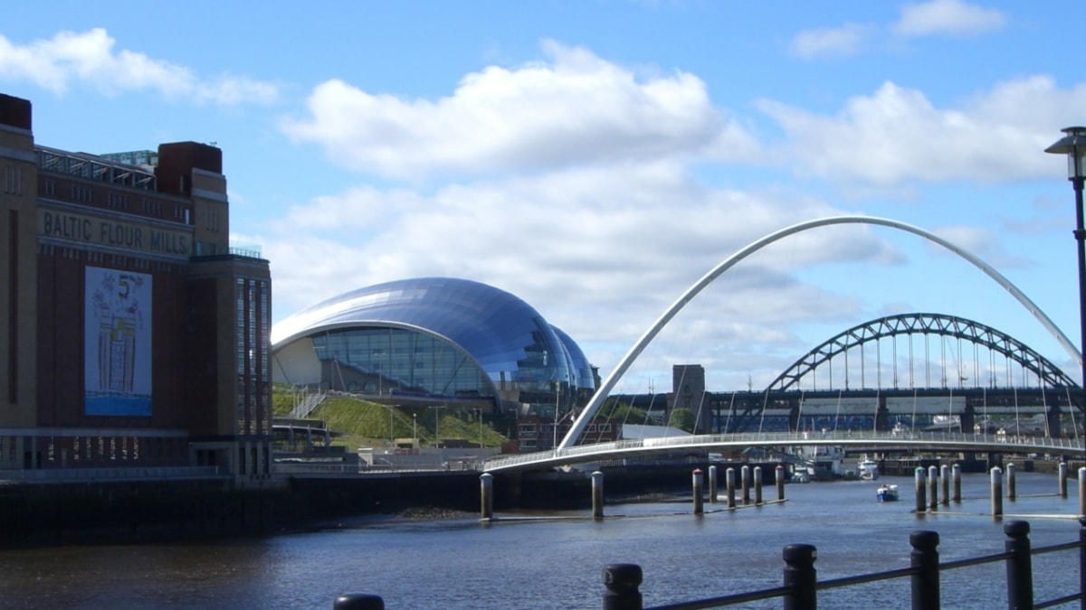 Vera Half-Day Tour of Newcastle Locations