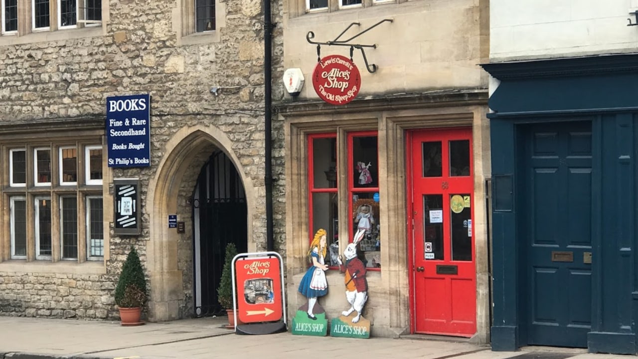 Alice's Shop, Oxford Tourope Location