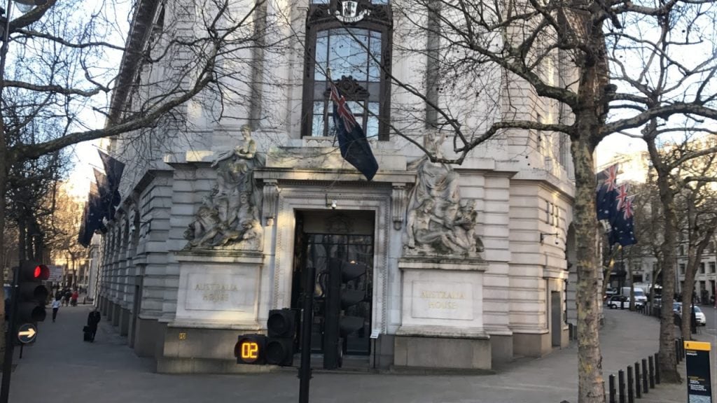 Australia House / Außenaufnahmen von Gringotts Bank