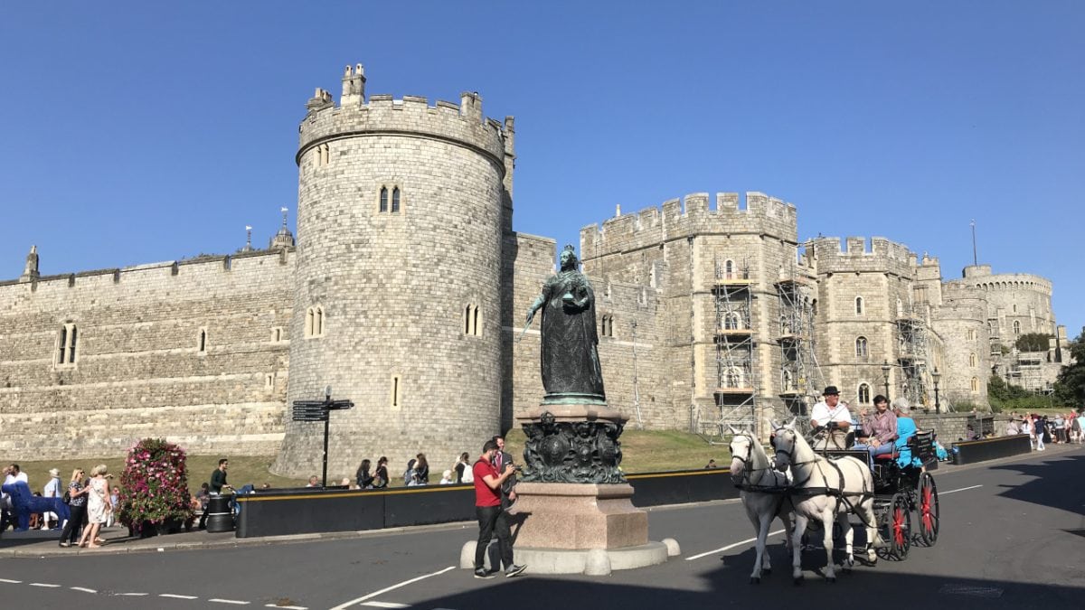The Crown ganztägige Privattour durch Windsor Castle und London