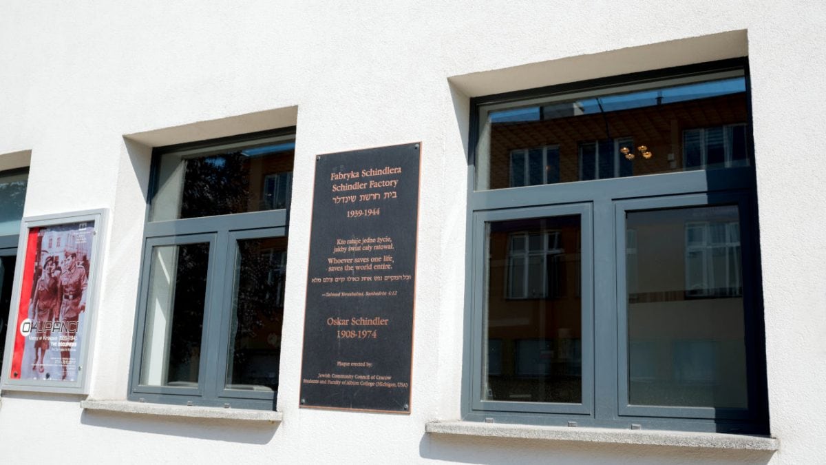 Schindler’s Factory and Jewish Ghetto Guided Tour