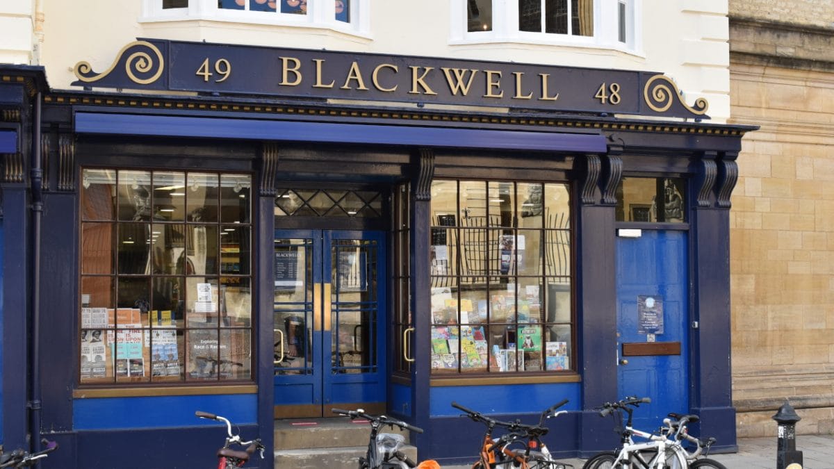 Blackwell’s Bookshop, Oxford | Tours of the UK